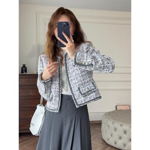 張澀澀 2025春秋新品 法式灰紫色花呢圓領短款小香風外套