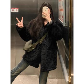 赫本風黑色小香風羊羔毛外套女冬季小個子夾棉加厚翻領毛絨絨上衣