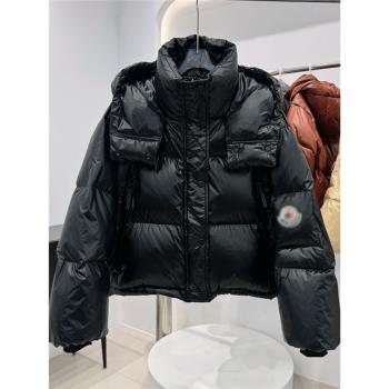 黑色亮面羽絨服女短款2024冬季新款百搭加厚棉服連帽設計感麵包服