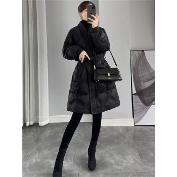 時尚2024冬季新款韓版加厚修身中長款黑色羽絨棉服V領系帶外套女