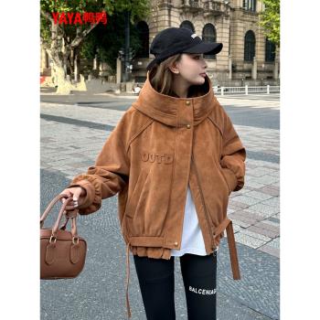 鴨鴨YAYA羽絨服女冬2024新款短款寬松連帽設計感寬松休閑百搭外套