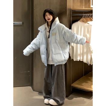 奶藍色小個子羽絨服女冬季2024年新款加厚設計感小眾保暖麵包棉服