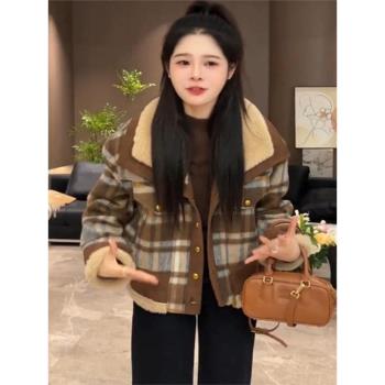復古撞色格子羊羔毛短款外套女2024冬季新款設計感大翻領休閑百搭