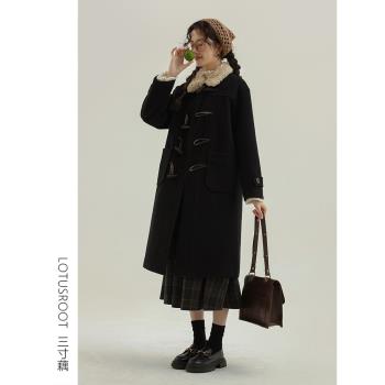 【三寸藕】冬季季羊羔毛領呢子大衣女裝黑色牛角扣中長款毛呢外套