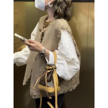 韓版老錢風襯衫疊穿馬甲背心女款2024春秋坎肩毛邊小香風馬夾外套