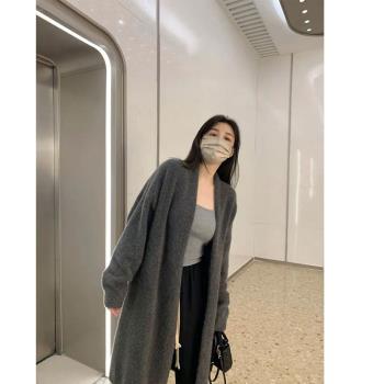 灰色中長款過膝毛衣外套女春秋冬冬季溫柔慵懶風加厚針織開衫大衣