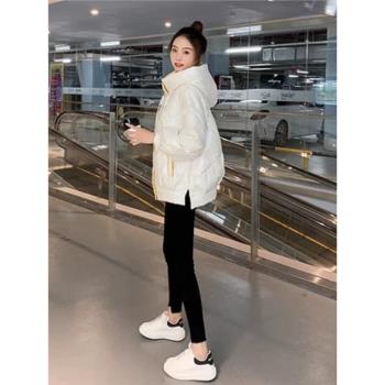 羽絨服女短款冬季2024新款休閑寬松連帽時尚白鴨絨小個子免洗外套