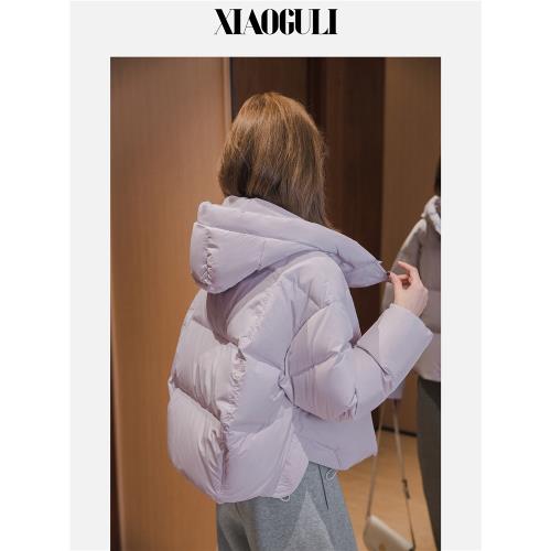 (免運)小谷粒紫色短款羽絨服女小個子2024冬新款超好看連帽加厚面包外套