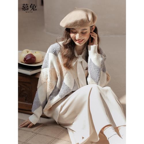 慕兔小香風v領菱格紋開衫外套女2025秋季新款寬松慵懶風針織毛衣