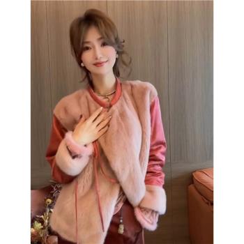 今年流行漂亮新中式唐裝輕國風高階女裝粉色棉服外套兩件套裝裙子