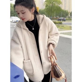 加厚連帽羊羔毛外套女春秋冬新款寬松顯瘦小個子百搭皮毛一體上衣