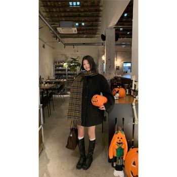 紅人館羊毛大衣女秋冬高階感黑色2024新款呢子中長款夾棉毛呢外套