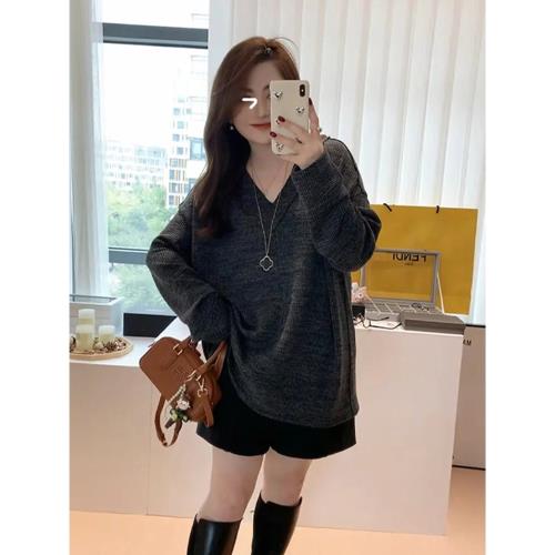 胖佳大碼女裝慵懶風V領寬松加厚T恤女秋冬胖mm顯瘦藏肉百搭上衣佳