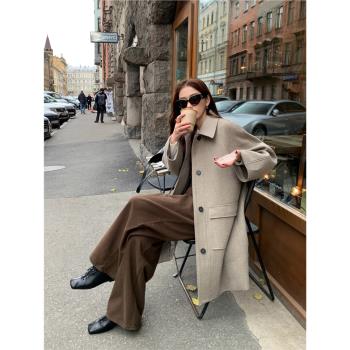 pusumede翻領毛呢外套女設計感白鴨絨內膽羽絨服秋冬中長款大衣