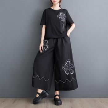 夏季新款文藝復古花朵刺繡休閑套裝暗黑色下擺抽繩上衣兩件套裝女