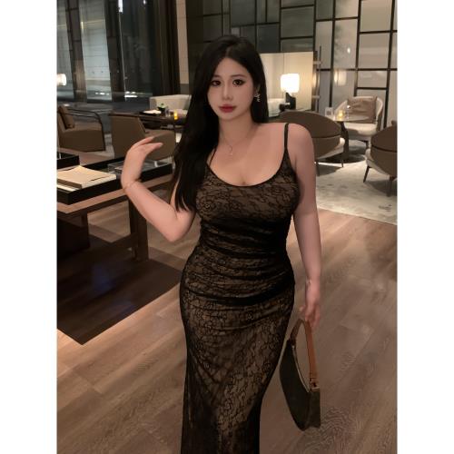 Bbabes【荒野女巫】歐美風性感蕾絲吊帶裙加內襯彈力小媽感連衣裙