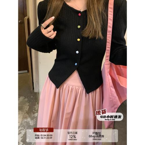 烏77軟糯彩色紐扣圓領針織上衣女設計感修身百搭顯瘦長袖小個子夏