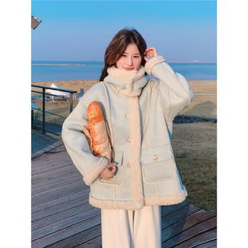 藍綠色連帽羊羔毛棉衣女冬季2024新款加絨加厚皮毛一體減齡短外套