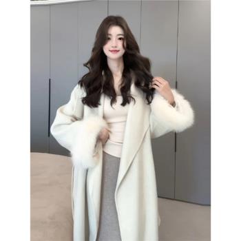 (免運)白色毛毛袖大衣女款2025新款冬季溫柔風高級感翻領中長款毛呢外套