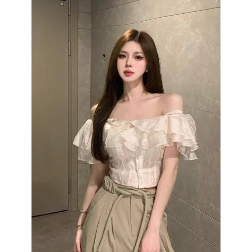 法式荷葉邊一字肩襯衫女夏季泡泡袖露肩洋氣收腰小衫掐腰短款上衣