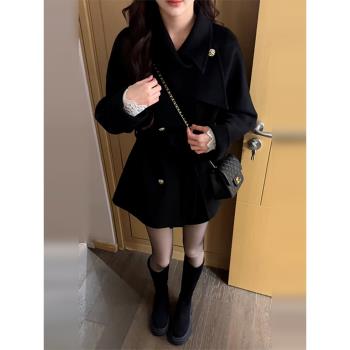 白色千金感斗篷毛呢外套女秋冬加厚2025新款高階感小個子短款大衣