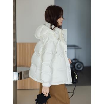王妃家90白鴨絨白色短款羽絨服女冬季2024新款連帽麵包服加厚外套
