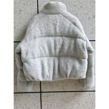 MM麥檬蒂2024年冬新時尚淺灰色立領鴨絨羽絨服女短外套5FA280841Q