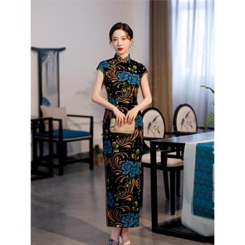 羅蘭新款高階植絨長款修身旗袍優雅顯瘦名媛風婚宴禮服復古連衣裙