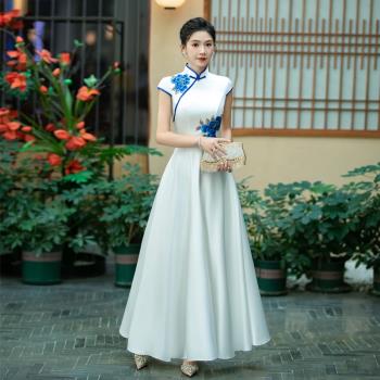 中國風青花瓷旗袍舞臺頒獎禮儀服慶典迎賓小姐接待服裝學生合唱服