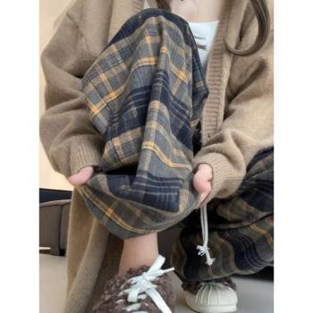 黃色格子褲子女秋冬季高腰垂感直筒休閑褲寬松顯瘦復古加絨闊腿褲