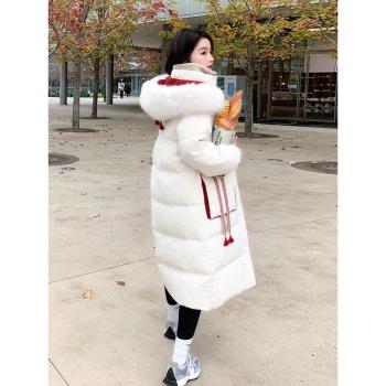 白色大毛領羽絨服女冬季2025新款韓系中長款麵包服90白鴨絨厚外套