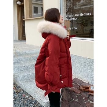 新年紅色大毛領羽絨服女超好看冬季流行爆款洋氣減齡白鴨絨外套