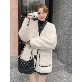 白色小香風羽絨服女士冬季2025新款高階精緻皮毛一體羊羔毛厚外套