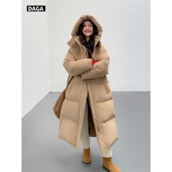 大嘎daga90白鴨絨新國標羽絨服高充絨加厚連帽時尚女士長款羽絨服