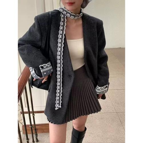 飄帶毛呢羽絨西裝外套女歐洲站2024年冬季新款高級感V領保暖上衣