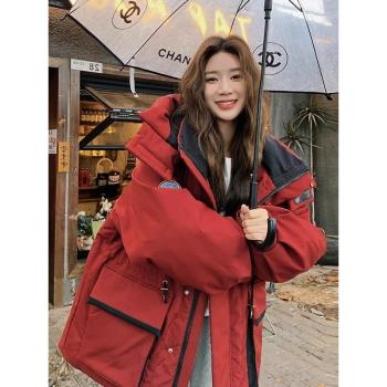 紅色工裝羽絨棉服女高級感2024冬季新款時尚小個子沖鋒衣棉襖外套