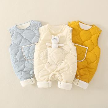 新生嬰兒兒衣服冬季加棉男女寶寶背帶褲連體衣薄棉哈衣秋冬外出服