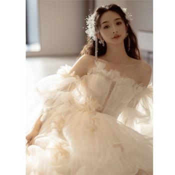 一字肩新娘小禮服在逃公主輕婚紗