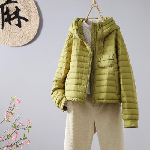 2025秋冬新款新國際90白鴨絨輕薄連帽羽絨服女韓版時尚純色短外套