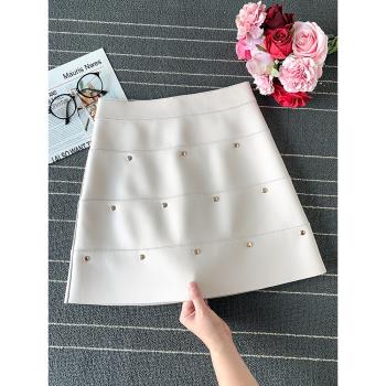 真皮小羊皮2024新款女士包臀短裙高腰百搭鉚釘半身裙a字裙小皮裙