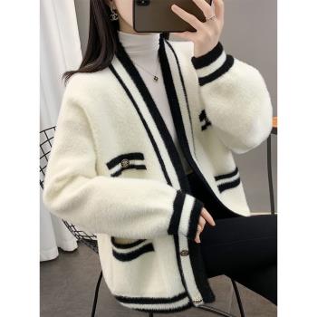 春秋裝水貂絨外套女2025秋冬新款燈籠袖寬松毛衣洋氣V領開衫套裝
