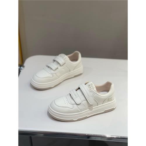 平底真皮小白鞋女ins潮2026春秋新款顯腳小魔術貼板鞋休閑運動鞋