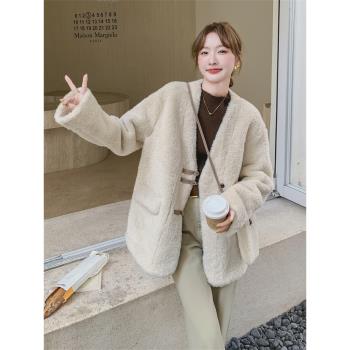 配包包皮毛一體羊羔毛外套女秋冬2025新款保暖設計感加厚流行小眾