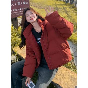 新年紅色連帽炸街短款羽絨服女2024冬新款今年流行白鴨絨保暖外套