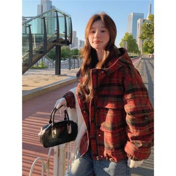 復古聖誕紅格子短款羽絨服女冬季2024新款韓系立領90白鴨絨麵包服