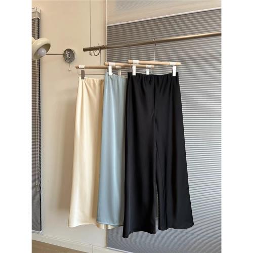 大姐姐 The Beauty Myth圓領針織短袖t/緞面垂感闊腿褲套裝滑滑褲