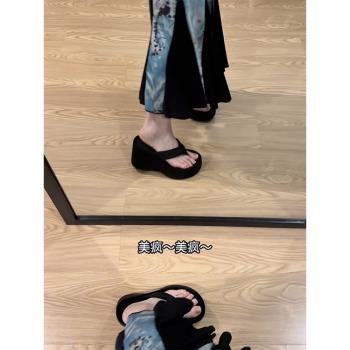 厚底羊皮舒適女夏坡跟人字涼拖鞋