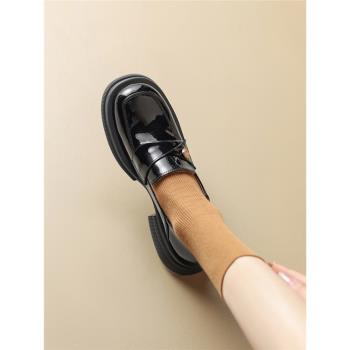 【牛皮】【新品】一腳蹬漆皮小皮鞋圓頭粗跟樂福鞋單鞋子女春秋
