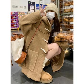 牛角扣連帽毛呢外套女冬季中長款2024新款學院風復古減齡呢子大衣
