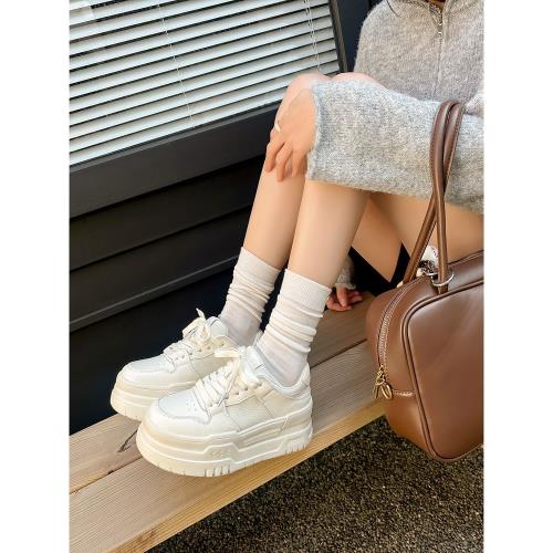 牛皮版2025春夏新款厚底小白鞋新款小個子增高系帶運動休閑女板鞋